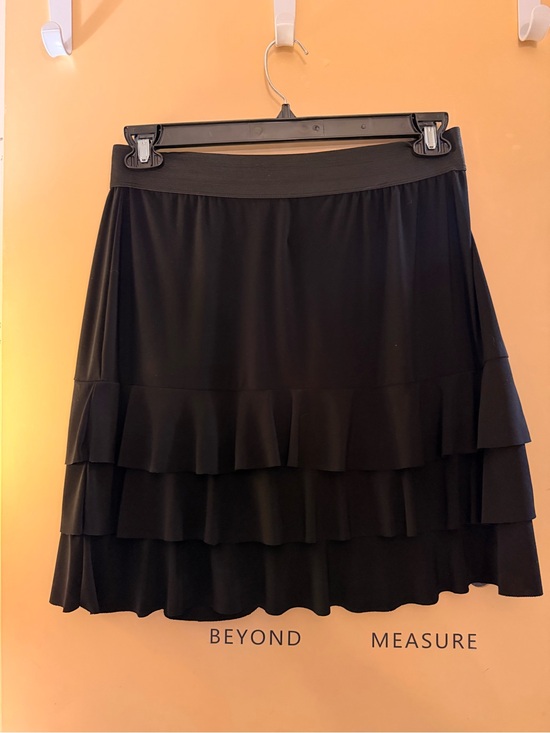 Dresses & Skirts - Black Tiered Ruffle Skirt